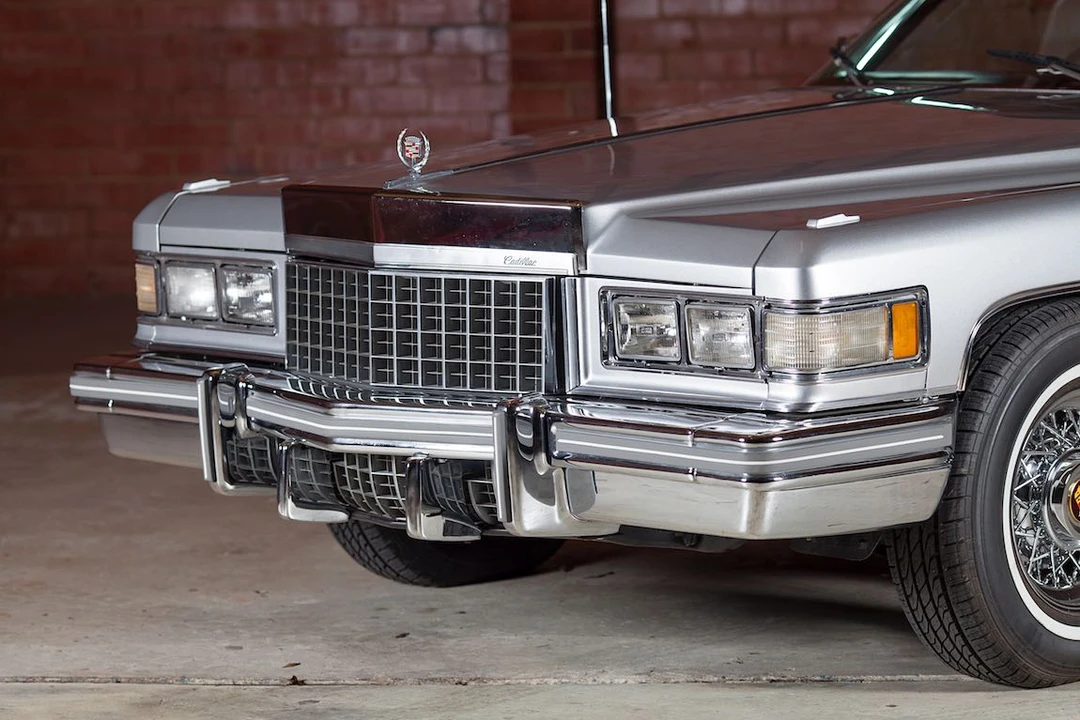 1976 Cadillac DeVille 4th Gen - Image 24 of 31