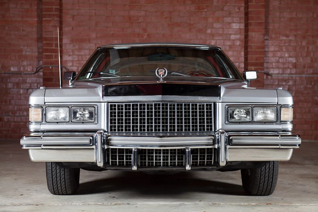 1976 Cadillac DeVille 4th Gen - Image 12 of 31
