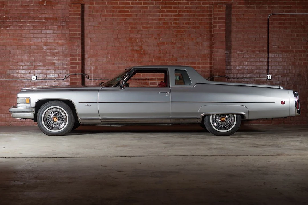 1976 Cadillac DeVille 4th Gen - Image 17 of 31