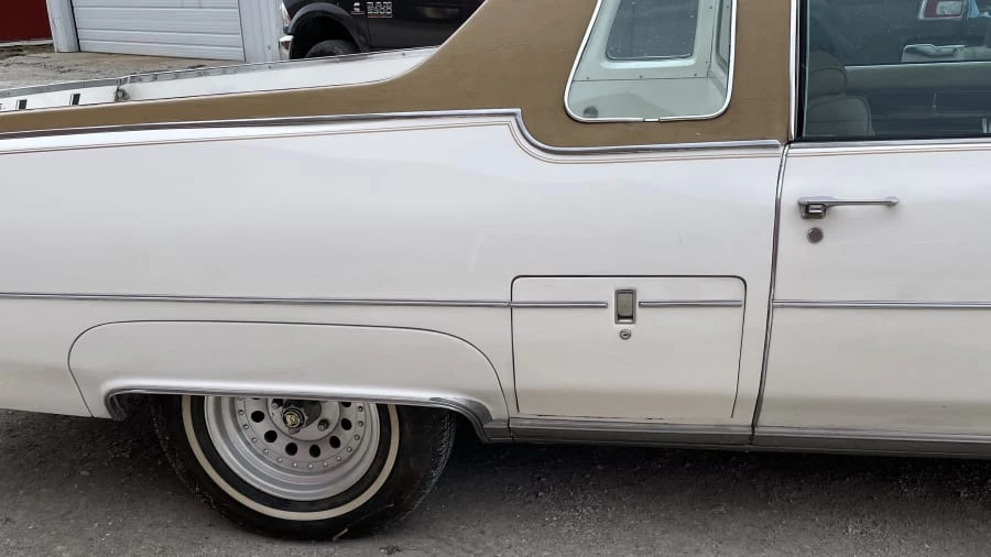 1976 Cadillac DeVille 4th Gen - Image 4 of 8