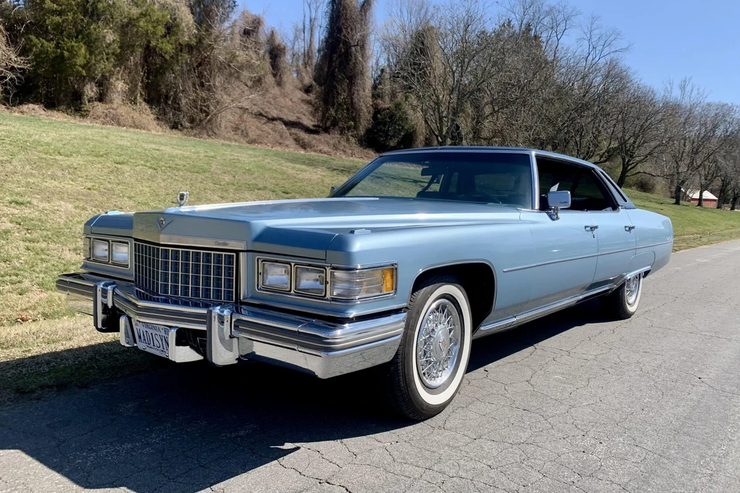 1976 Cadillac DeVille 4th Gen - Image 2 of 31