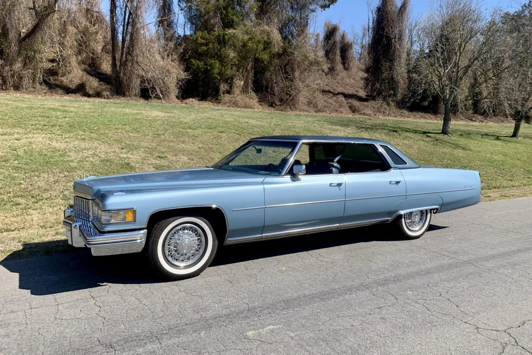 1976 Cadillac DeVille 4th Gen - Image 4 of 31