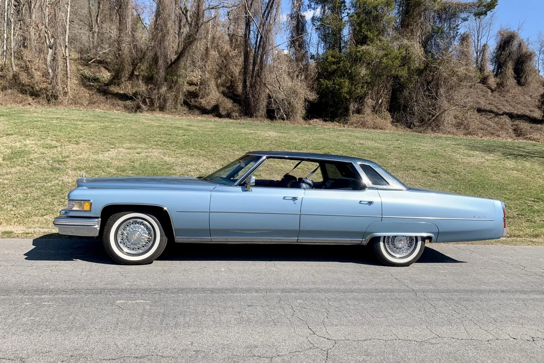 1976 Cadillac DeVille 4th Gen - Image 8 of 31