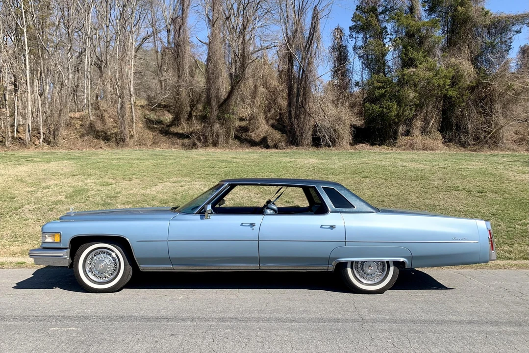 1976 Cadillac DeVille 4th Gen - Image 10 of 31