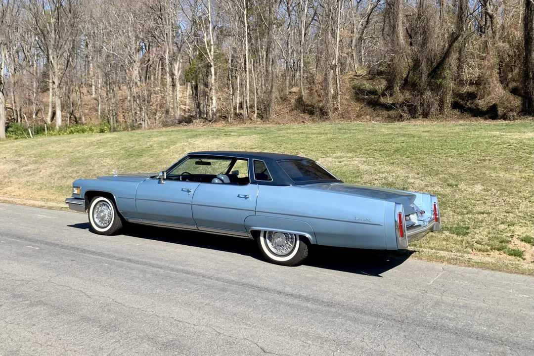 1976 Cadillac DeVille 4th Gen - Image 13 of 31
