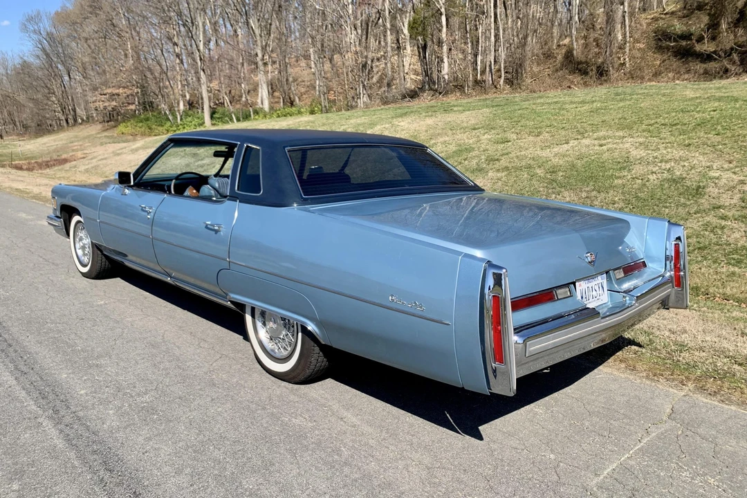 1976 Cadillac DeVille 4th Gen - Image 16 of 31