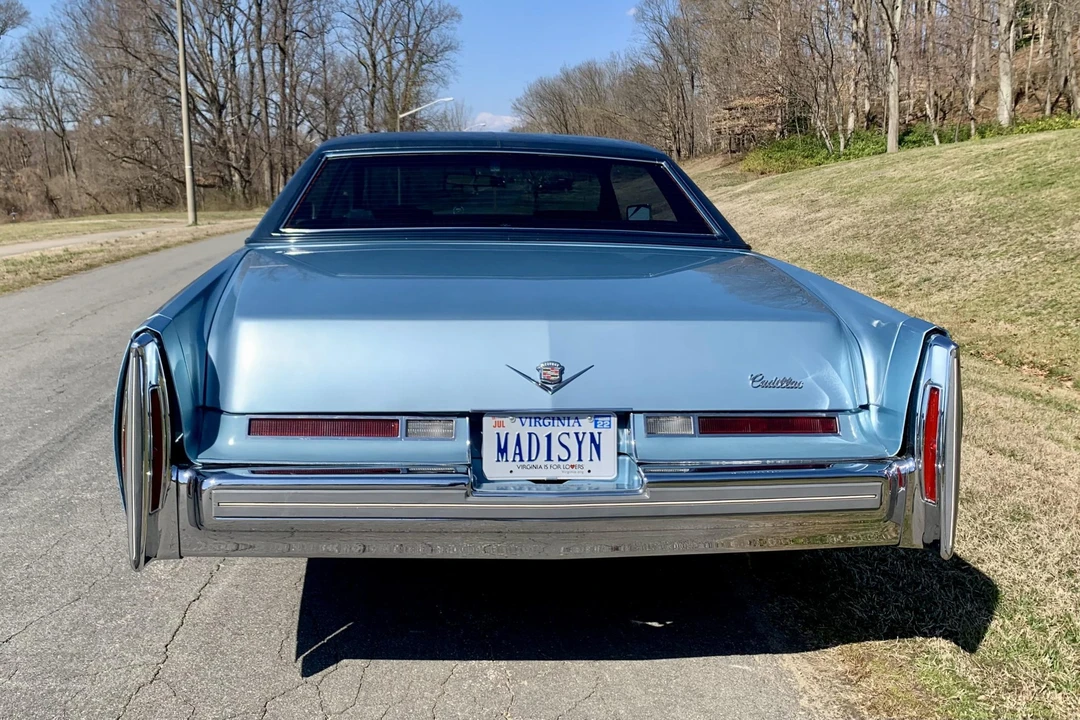 1976 Cadillac DeVille 4th Gen - Image 17 of 31