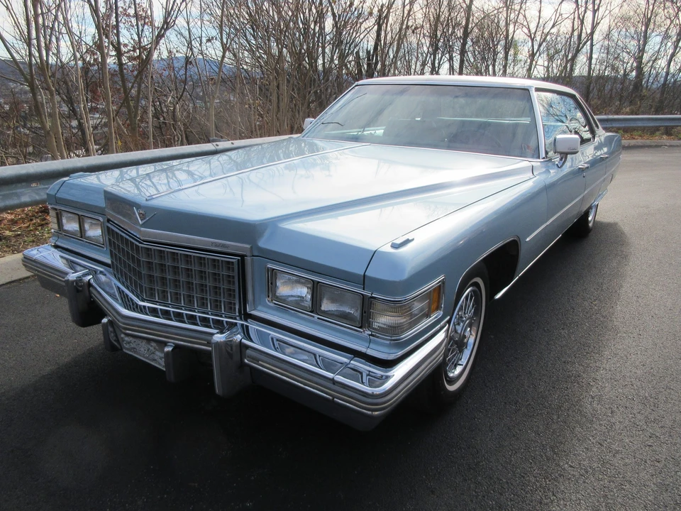 1976 Cadillac DeVille 4th Gen - Image 2 of 31