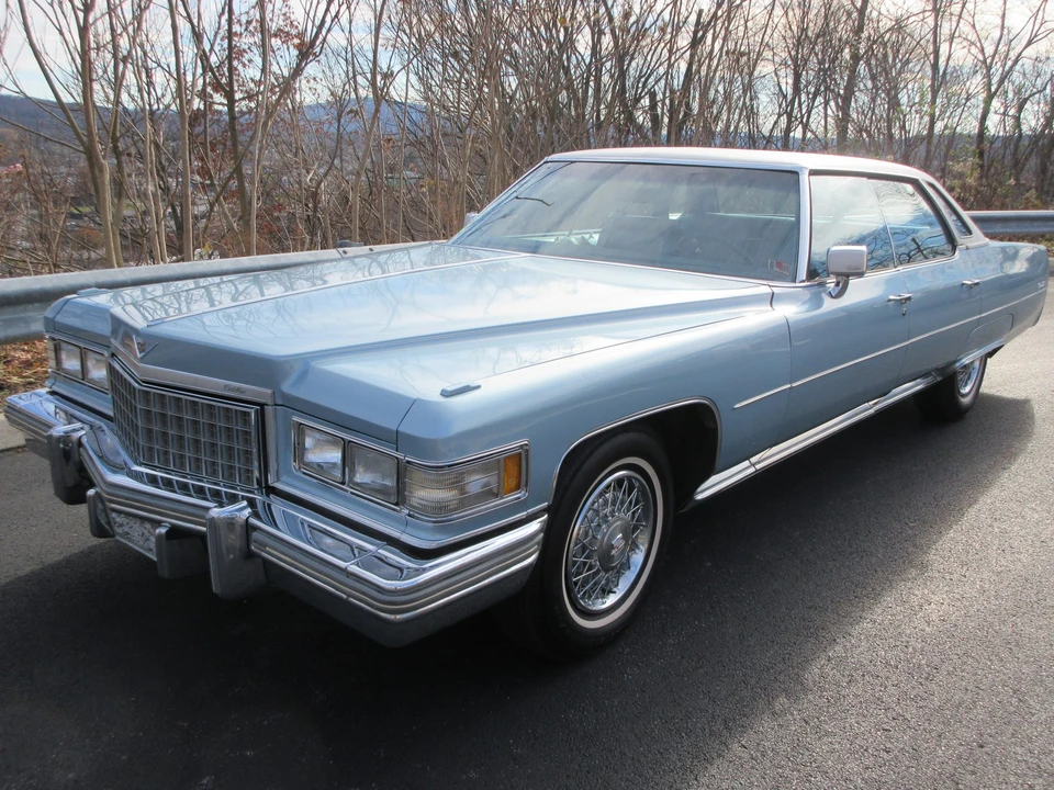 1976 Cadillac DeVille 4th Gen - Image 3 of 31