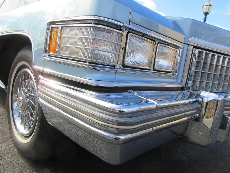 1976 Cadillac DeVille 4th Gen - Image 29 of 31