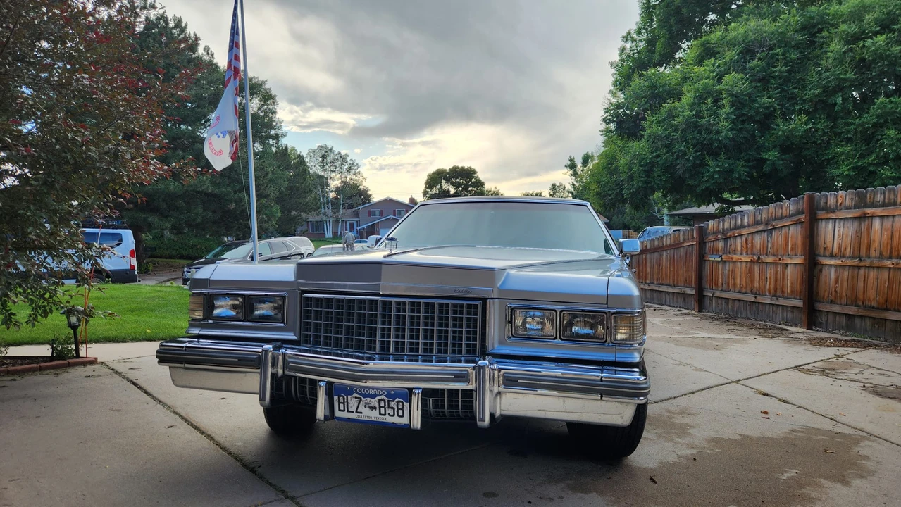 1976 Cadillac DeVille 4th Gen - Image 10 of 31