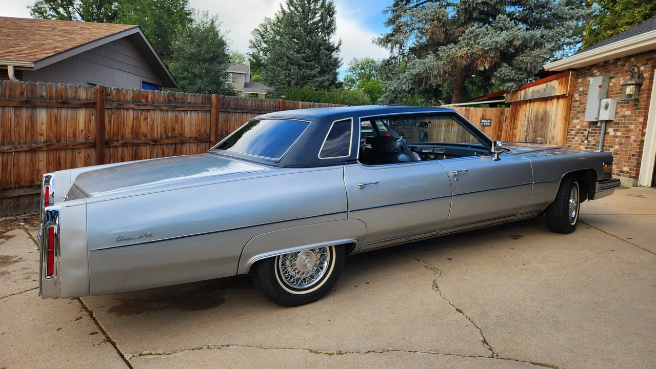 1976 Cadillac DeVille 4th Gen - Image 20 of 31