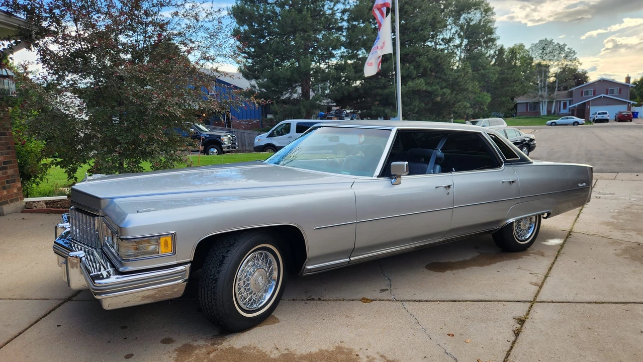 1976 Cadillac DeVille 4th Gen - Image 13 of 31