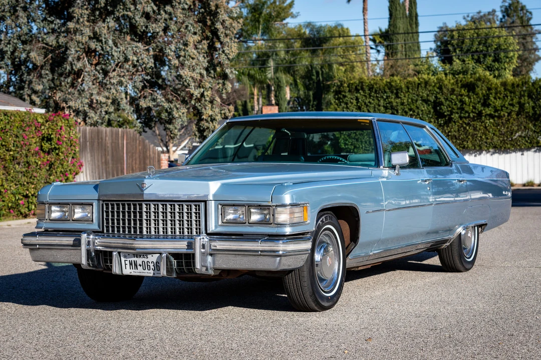 1976 Cadillac DeVille 4th Gen - Image 12 of 31