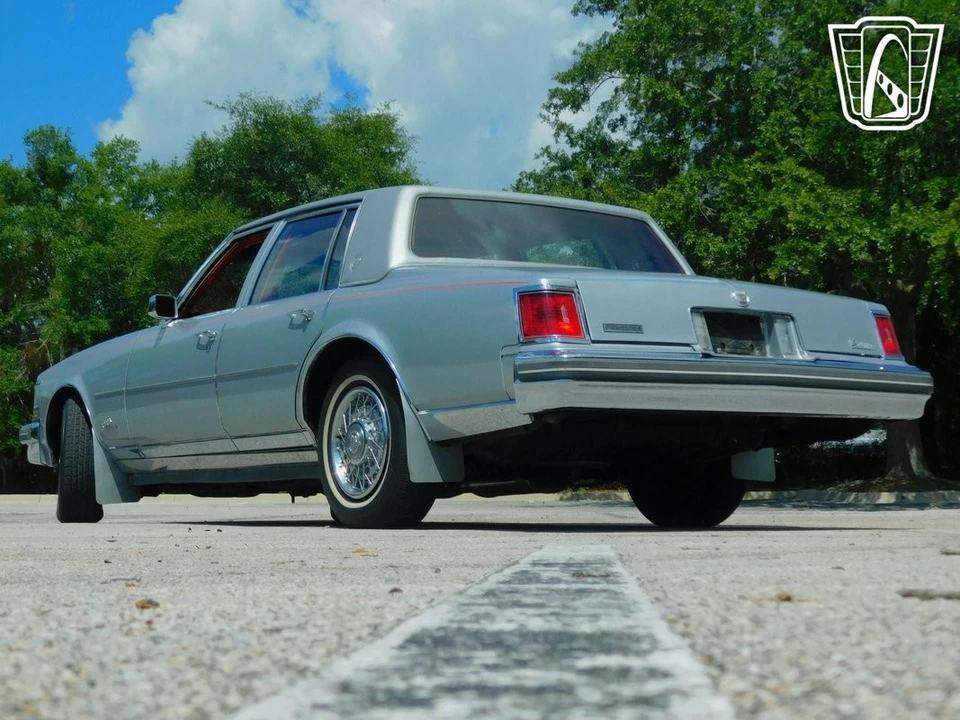 1976 Cadillac Seville - Image 11 of 12