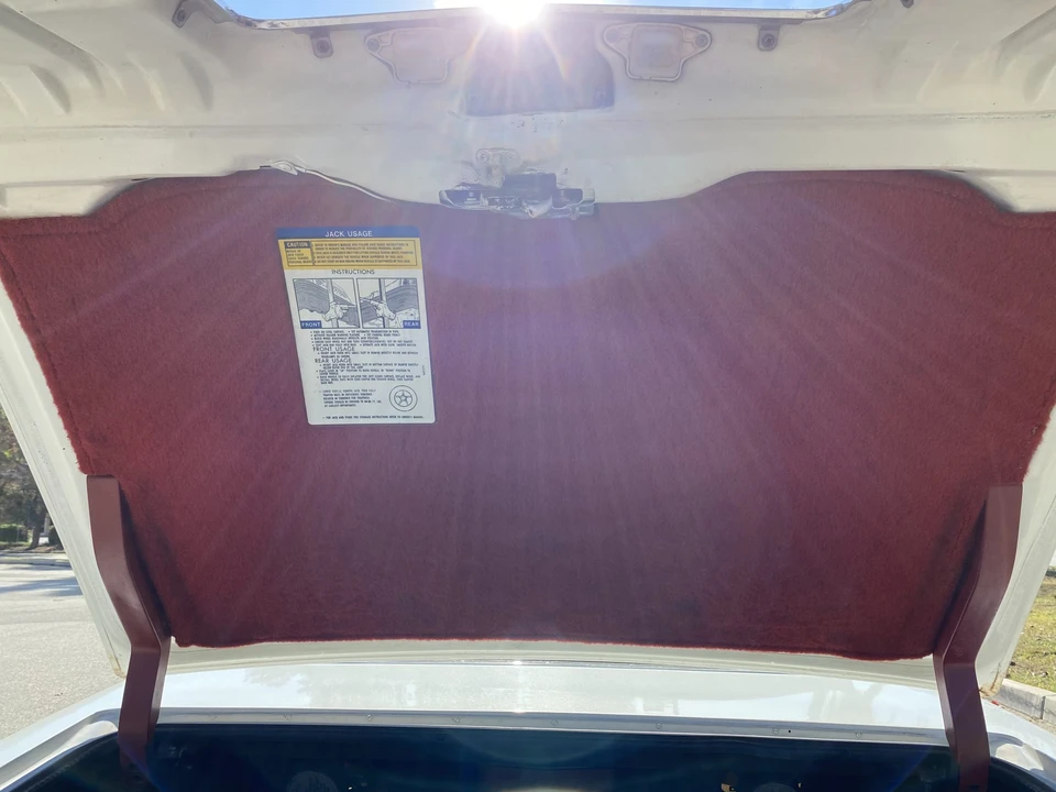 1976 Cadillac Seville - Image 29 of 31