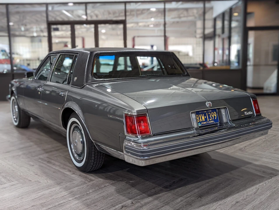 1976 Cadillac Seville - Image 27 of 31