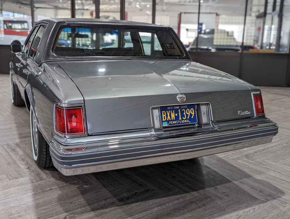 1976 Cadillac Seville - Image 25 of 31