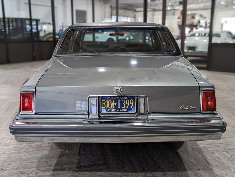 1976 Cadillac Seville - Image 23 of 31