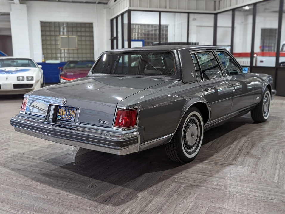 1976 Cadillac Seville - Image 17 of 31