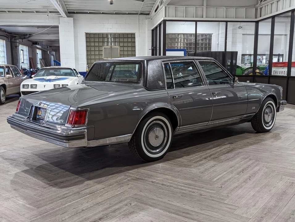 1976 Cadillac Seville - Image 16 of 31