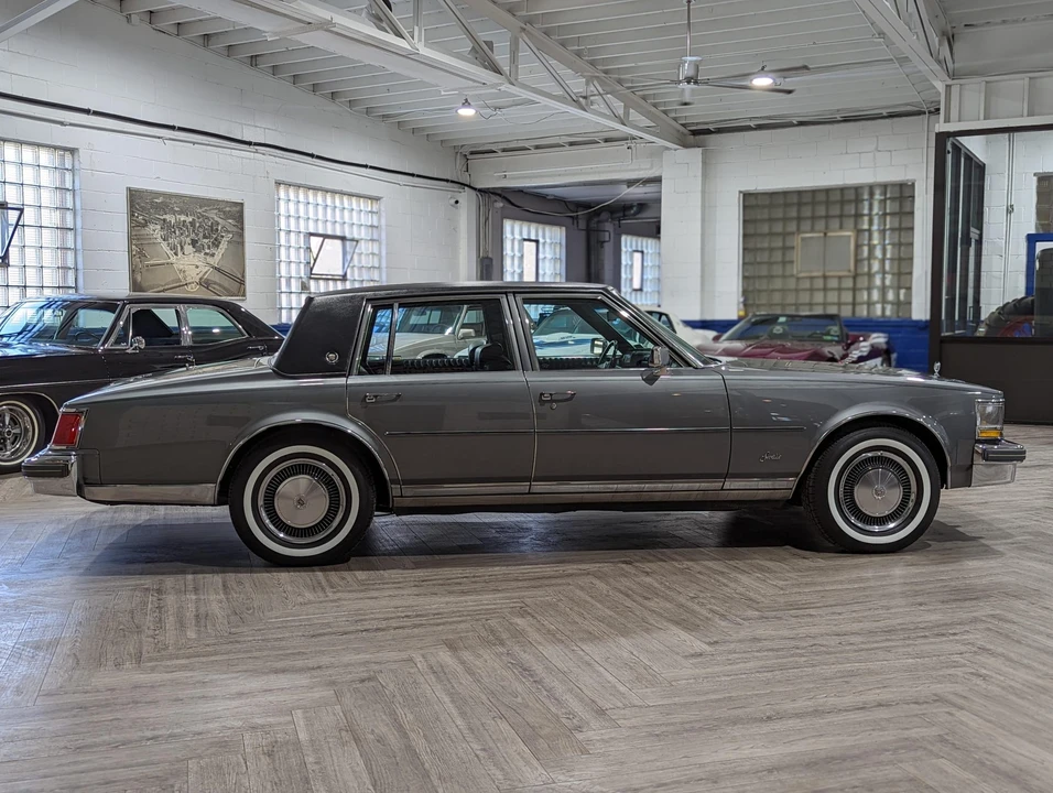 1976 Cadillac Seville - Image 13 of 31