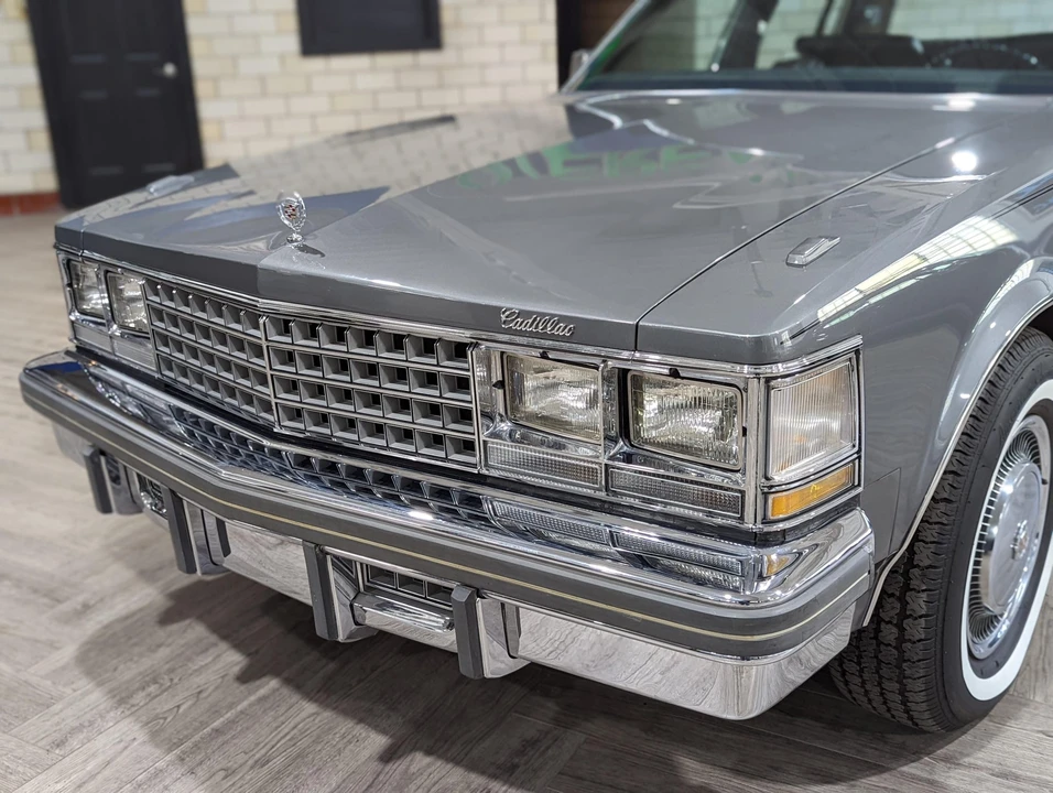 1976 Cadillac Seville - Image 31 of 31