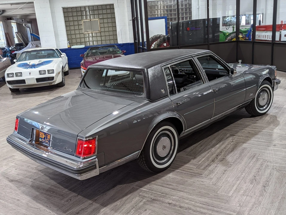 1976 Cadillac Seville - Image 18 of 31