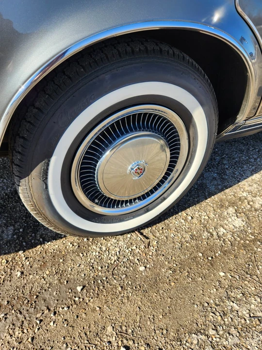 1976 Cadillac Seville - Image 9 of 24