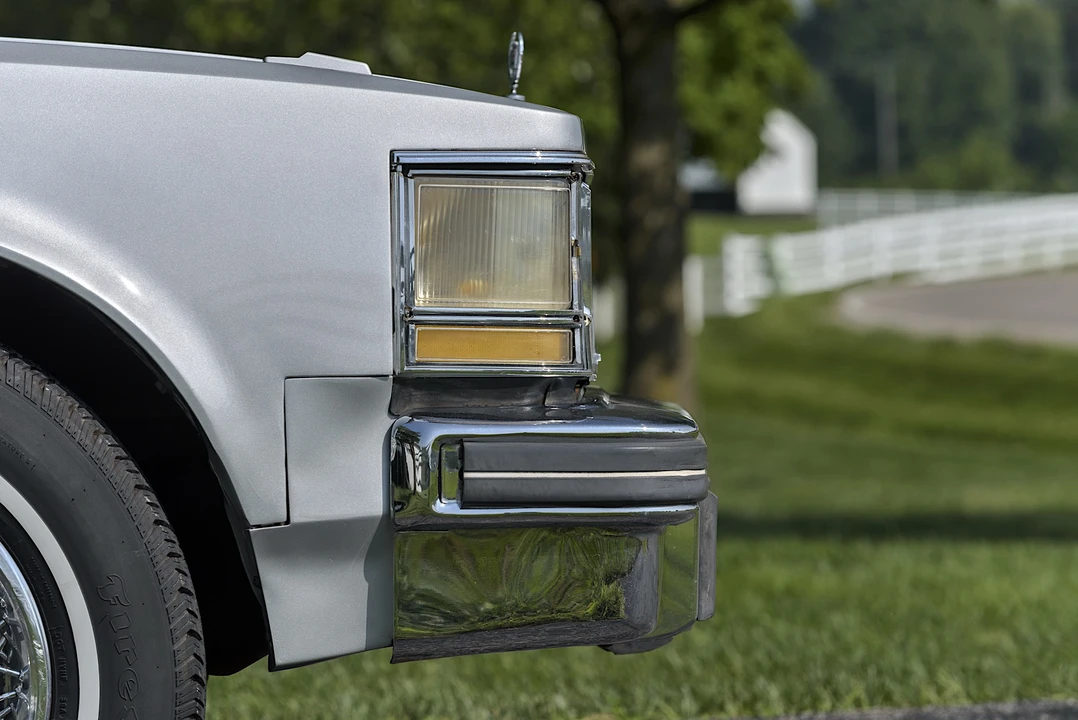 1976 Cadillac Seville - Image 23 of 31