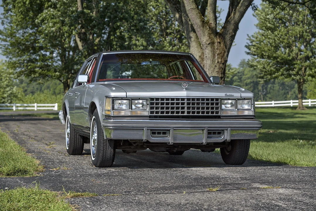 1976 Cadillac Seville - Image 2 of 31