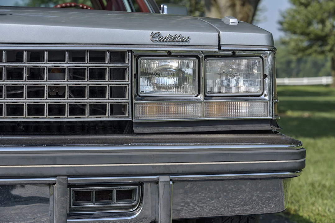 1976 Cadillac Seville - Image 16 of 31