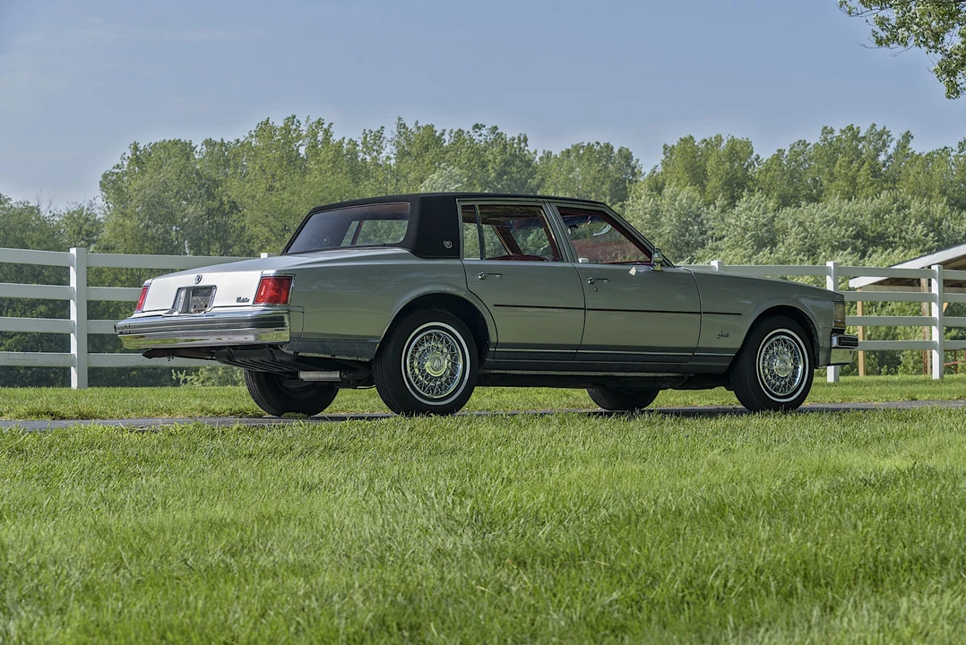 1976 Cadillac Seville - Image 11 of 31
