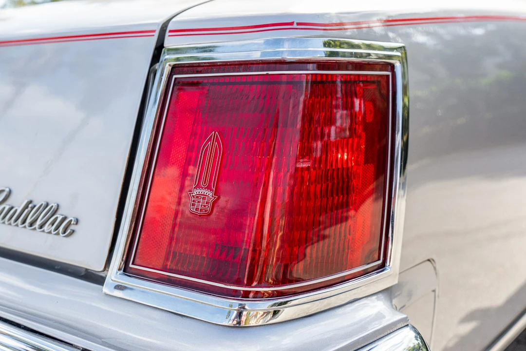 1976 Cadillac Seville - Image 24 of 31