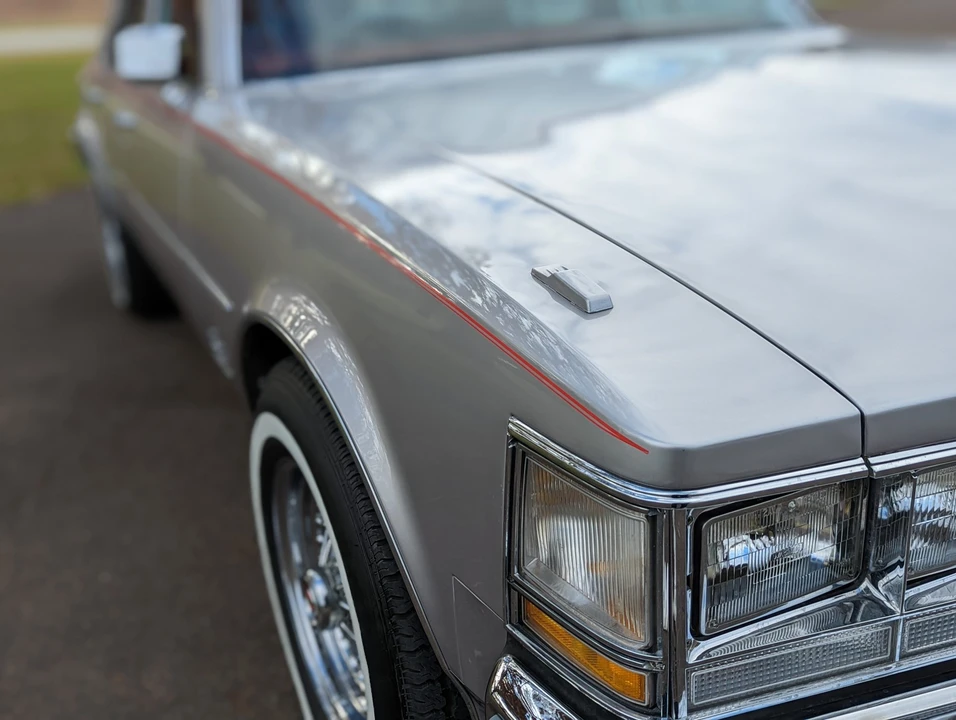 1976 Cadillac Seville - Image 17 of 31