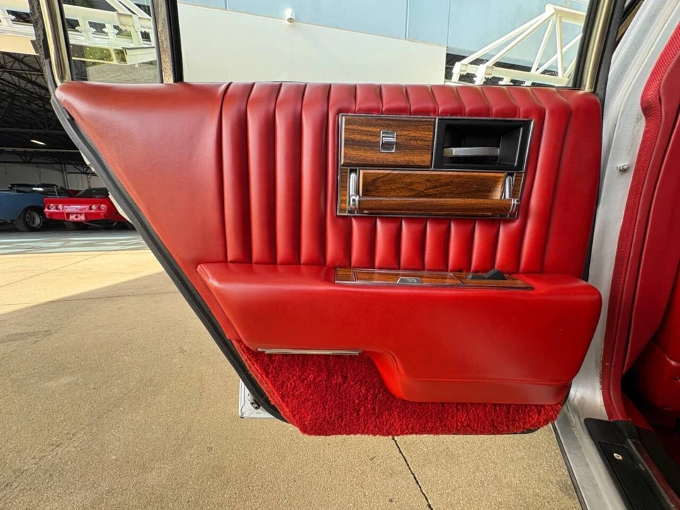 1976 Cadillac Seville - Image 31 of 31
