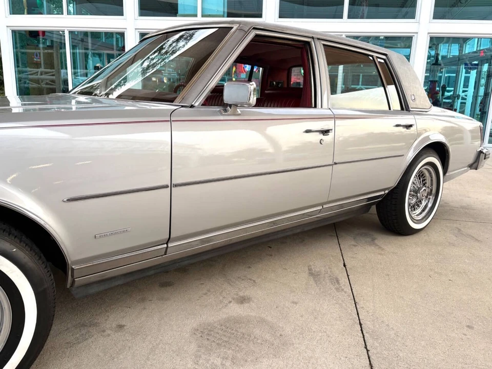 1976 Cadillac Seville - Image 16 of 31