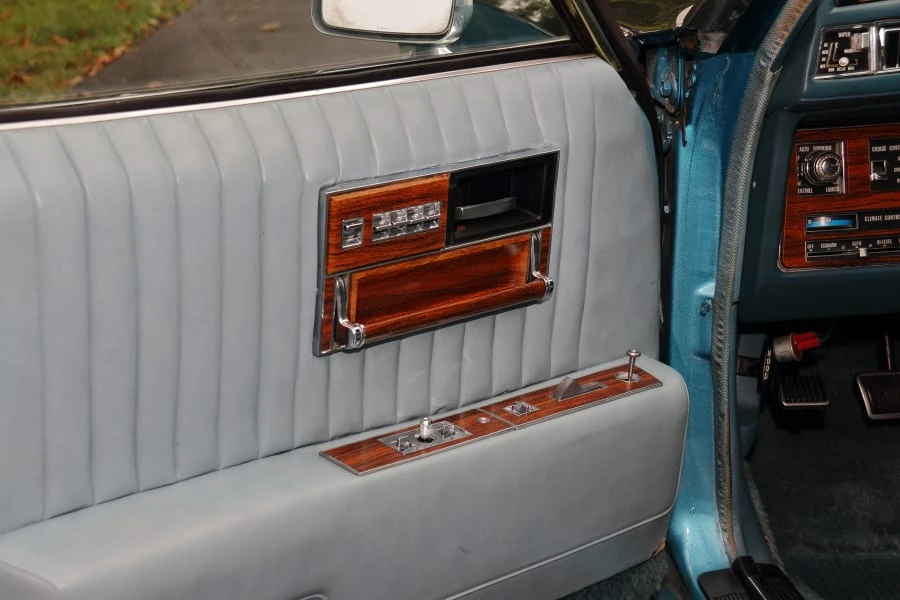 1976 Cadillac Seville - Image 21 of 31