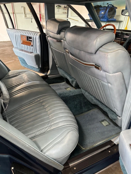 1976 Cadillac Seville - Image 10 of 21
