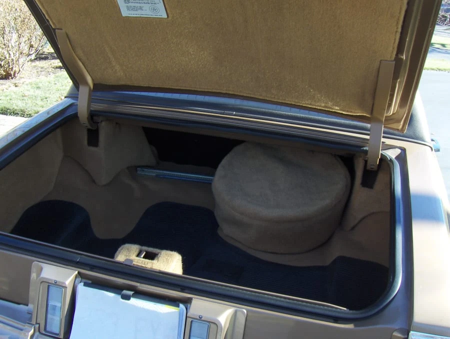 1976 Cadillac Seville - Image 7 of 9