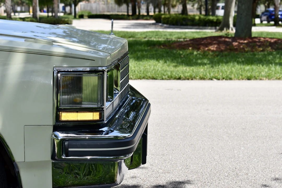 1976 Cadillac Seville - Image 28 of 31