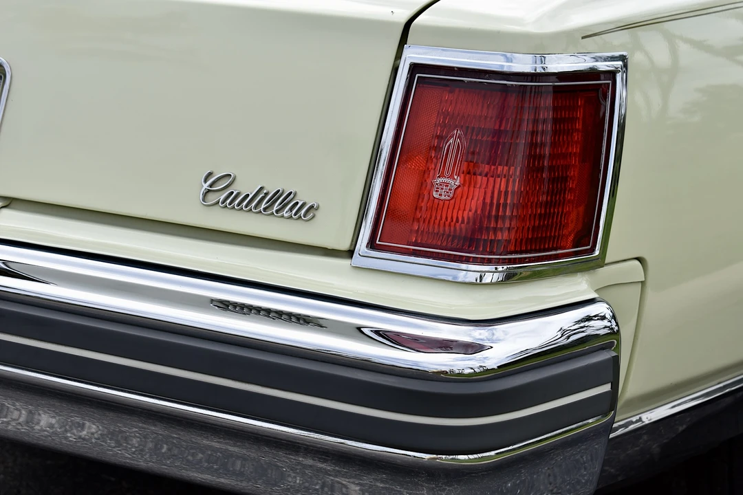 1976 Cadillac Seville - Image 27 of 31