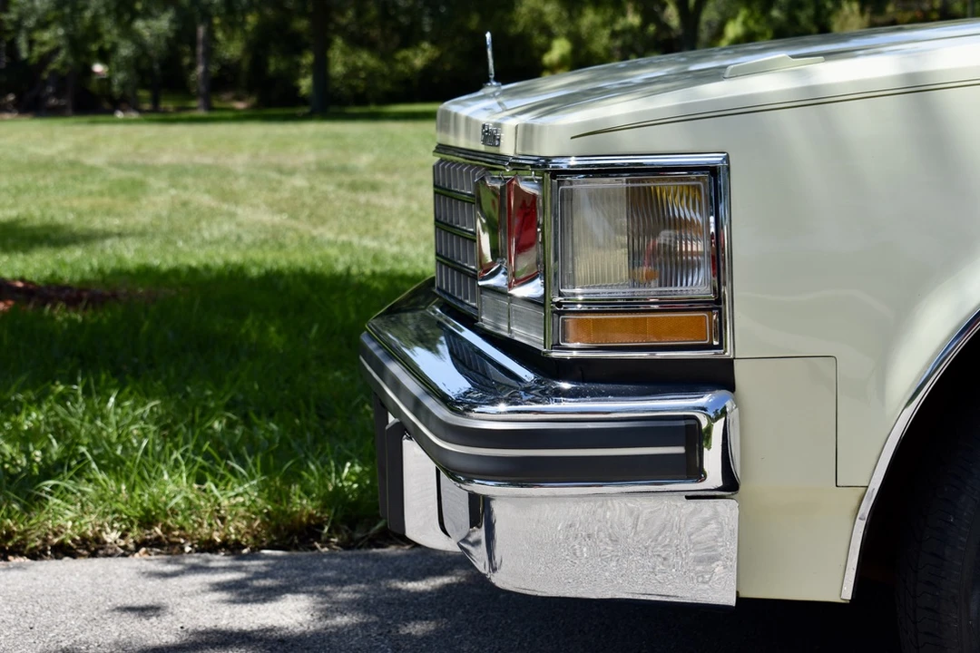 1976 Cadillac Seville - Image 30 of 31