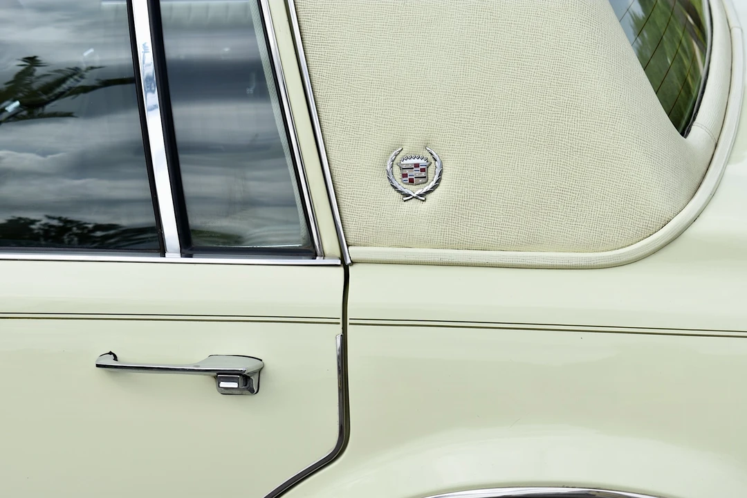 1976 Cadillac Seville - Image 30 of 31