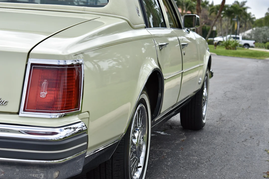 1976 Cadillac Seville - Image 17 of 31