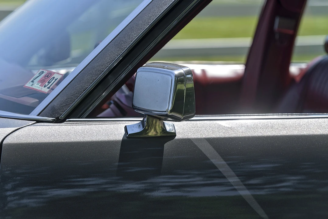 1976 Cadillac Seville - Image 30 of 31