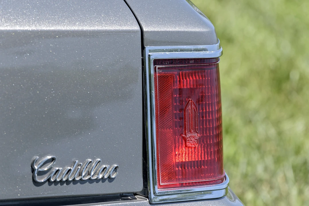 1976 Cadillac Seville - Image 28 of 31