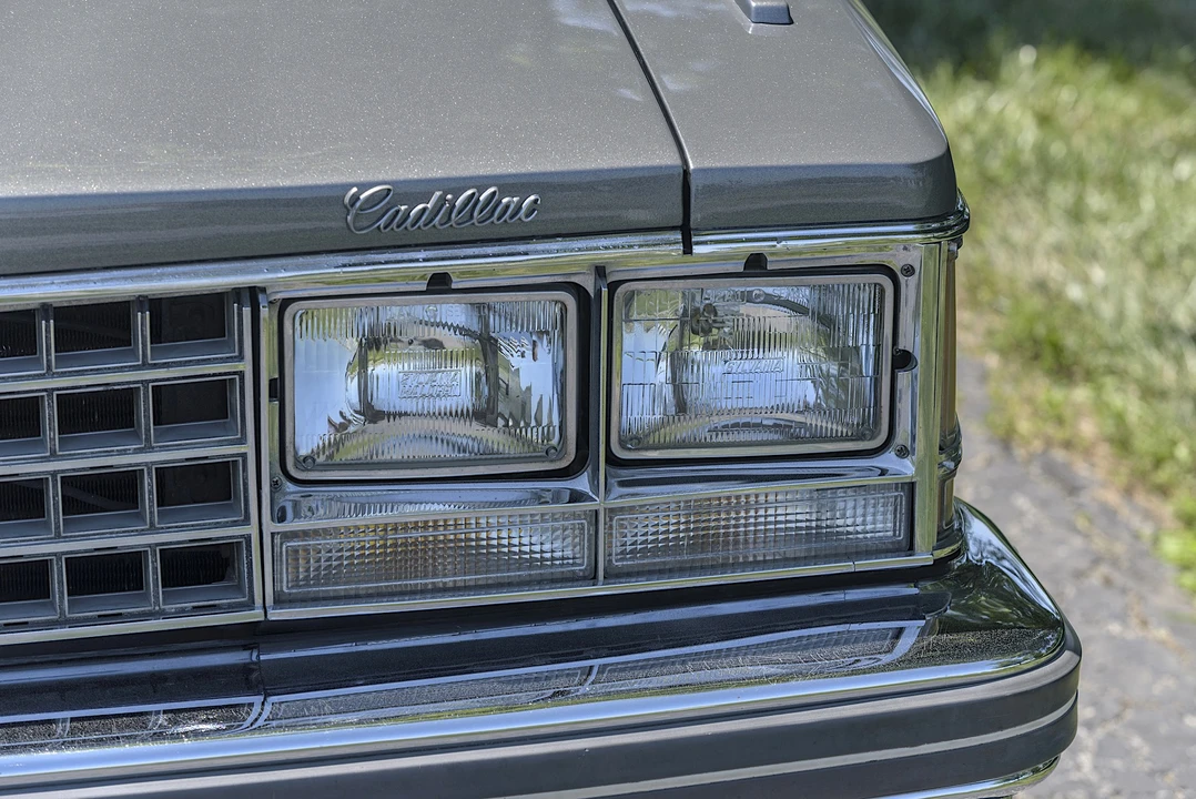 1976 Cadillac Seville - Image 13 of 31
