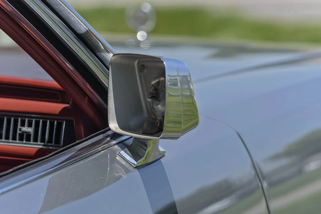 1976 Cadillac Seville - Image 23 of 31
