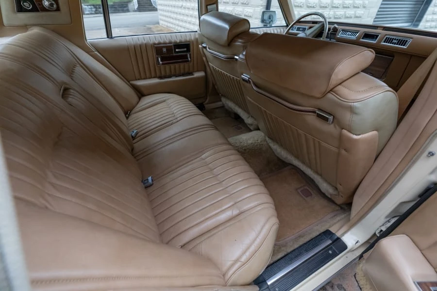 1976 Cadillac Seville - Image 19 of 23